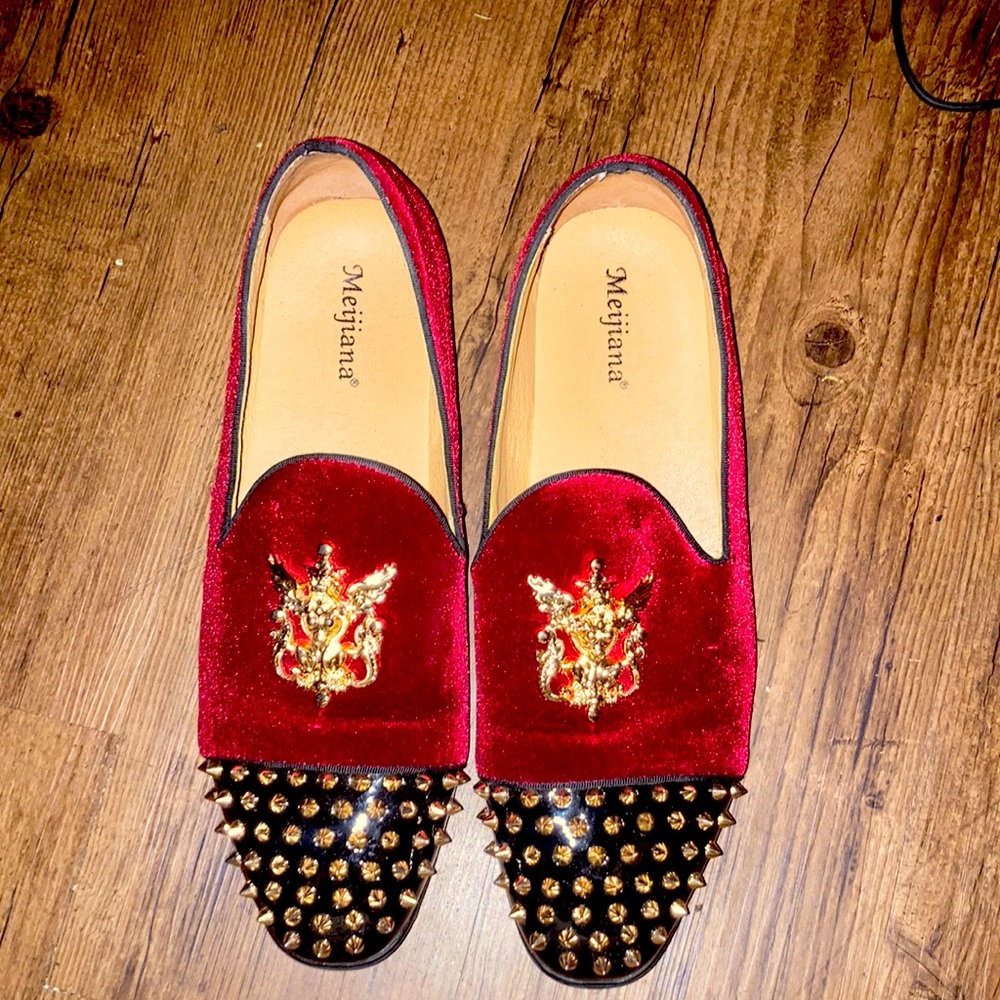 Shoes